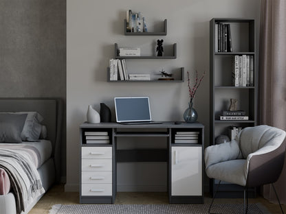 181ecba8742f8f651309e4d47218b126